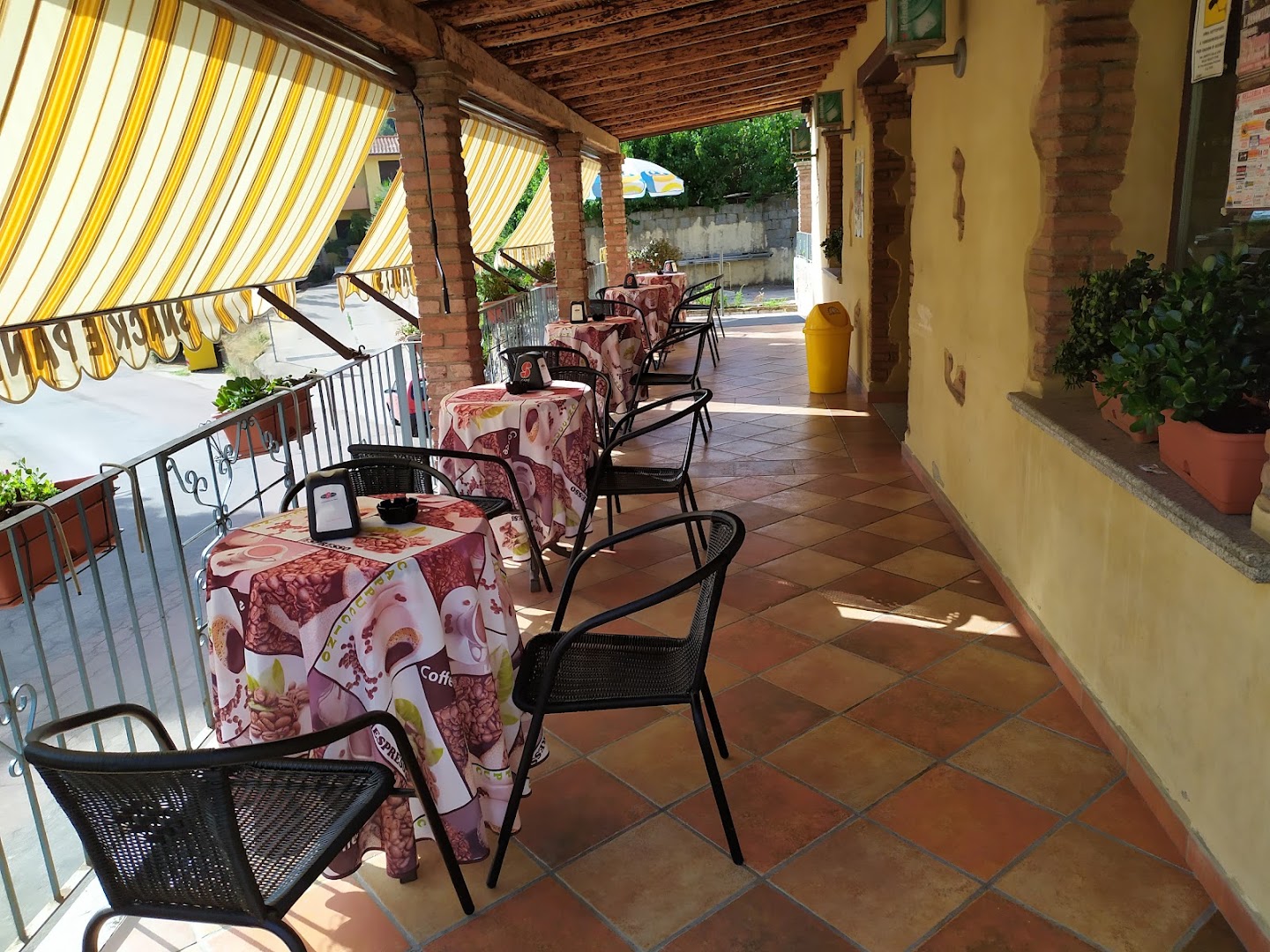 Bar Su Tauli