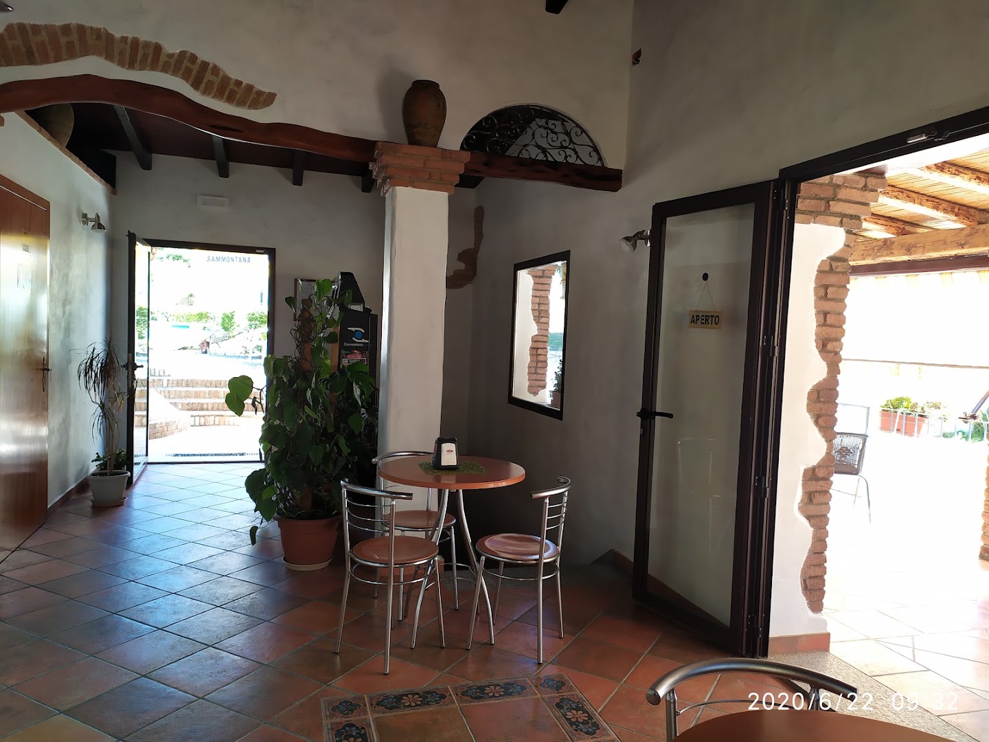Bar Su Tauli