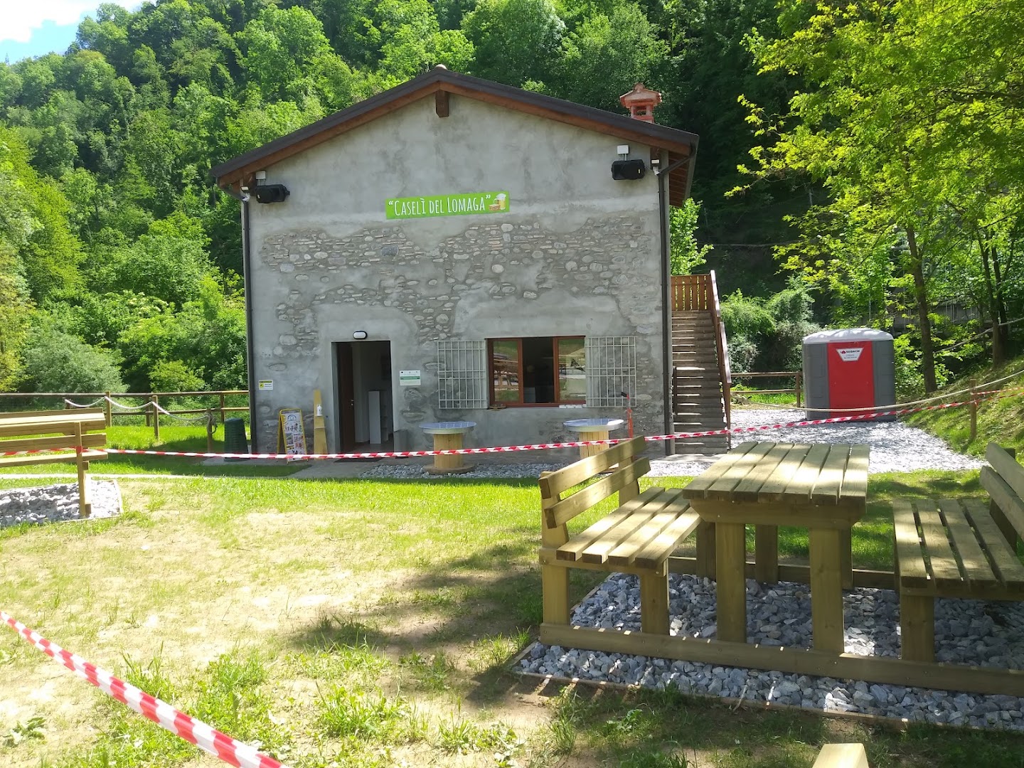 bar sul fiume serio