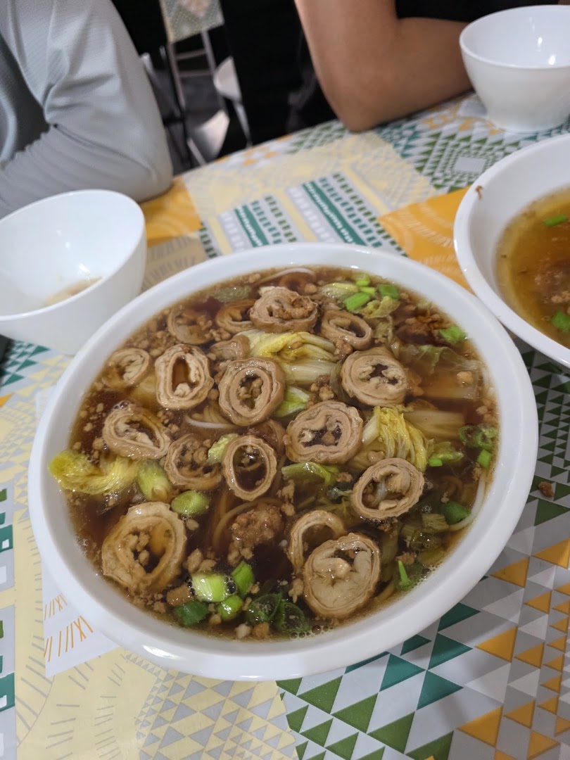 Bar Susi with coffee & asian food