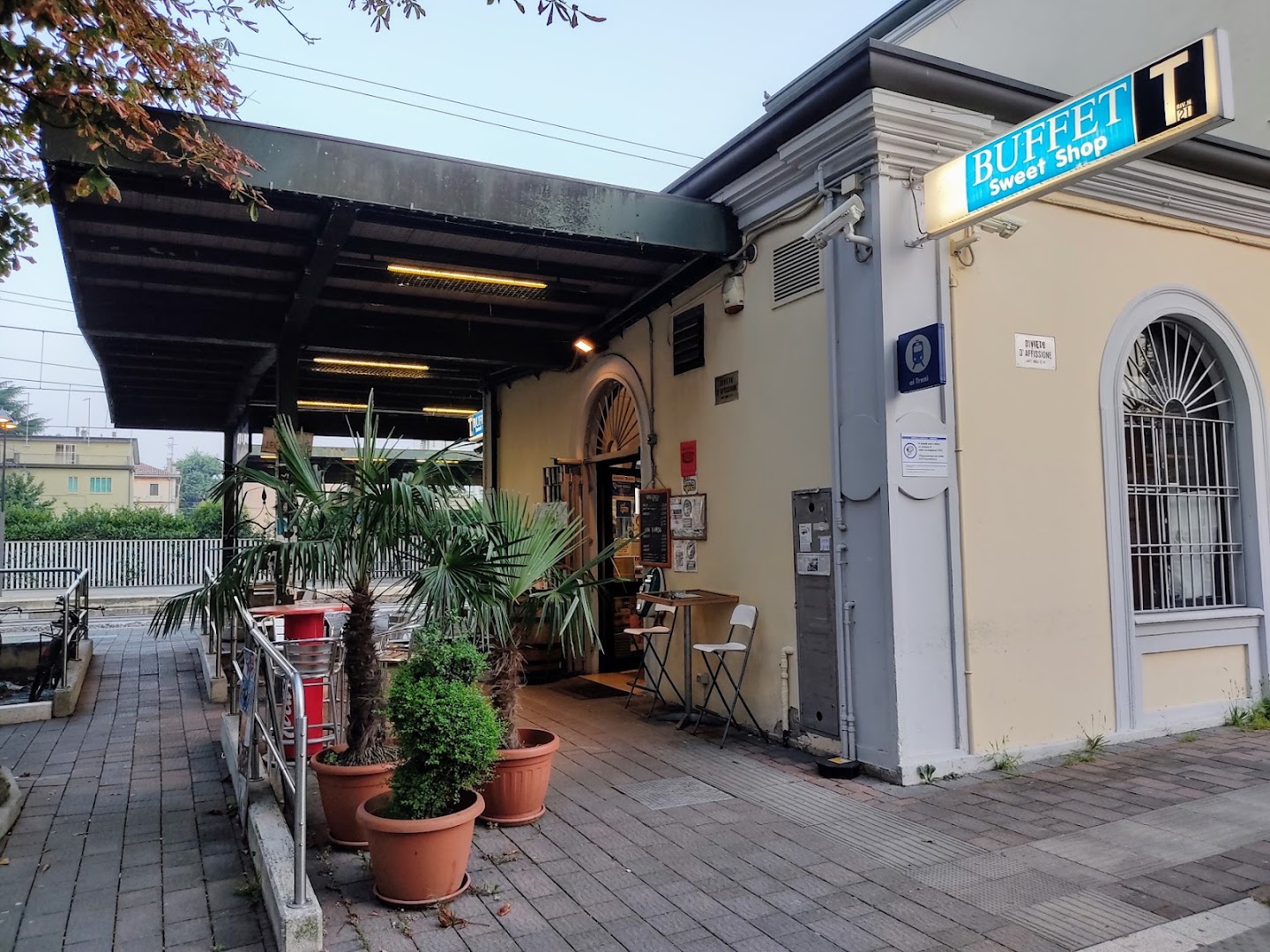 Bar Tabacchi Buffet Stazione c/o FS