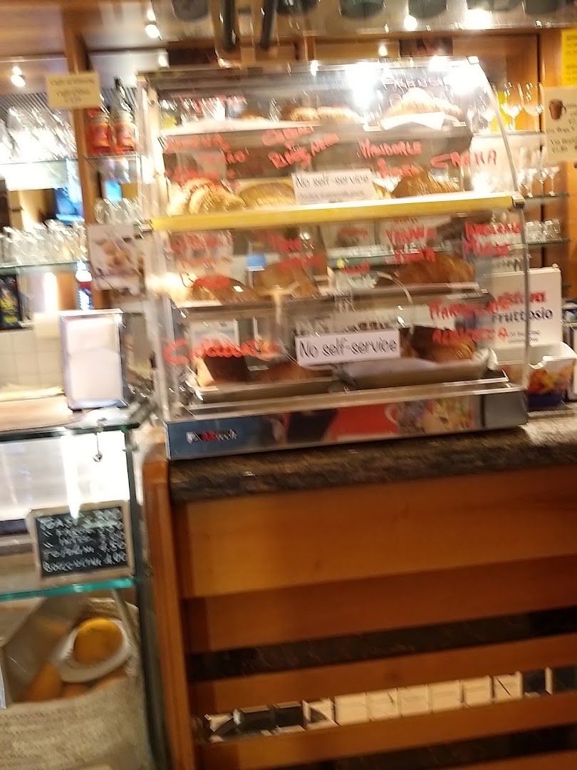 Bar Tabacchi Buffet Stazione c/o FS