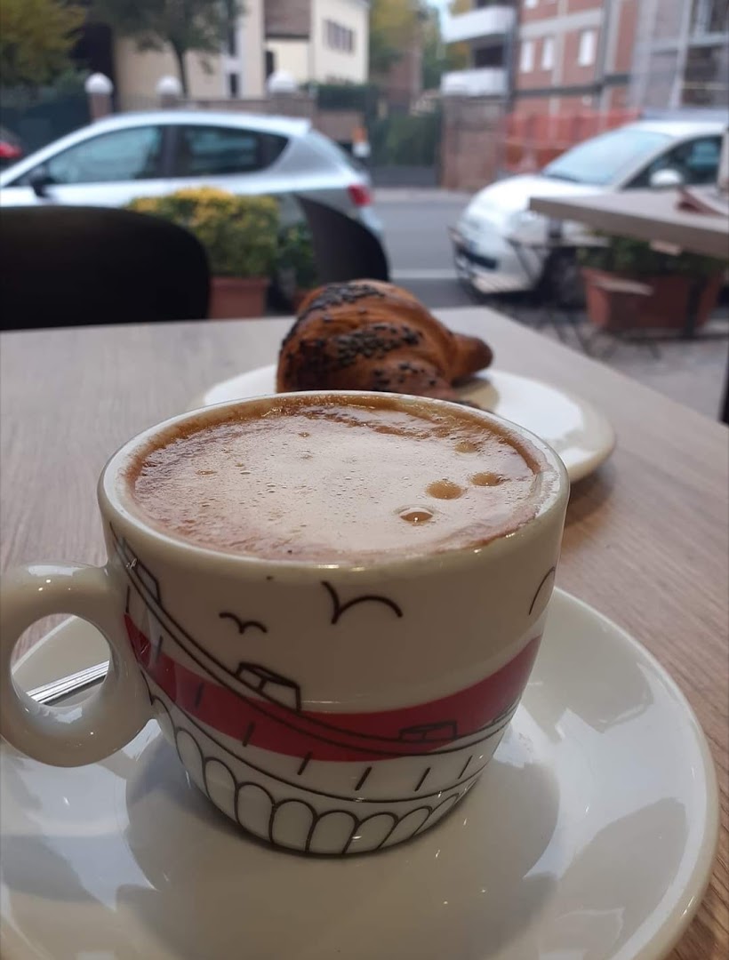 Bar Tabacchi Caffè e Dintorni di Matalone Petra