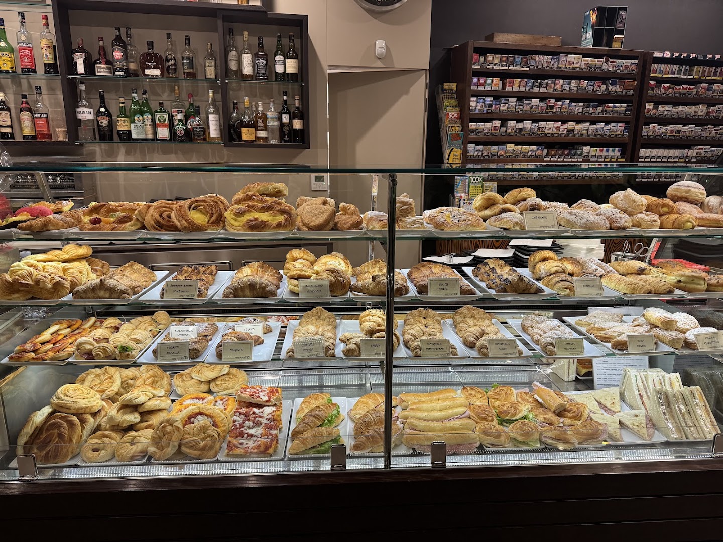 Bar Tabacchi Caffeino