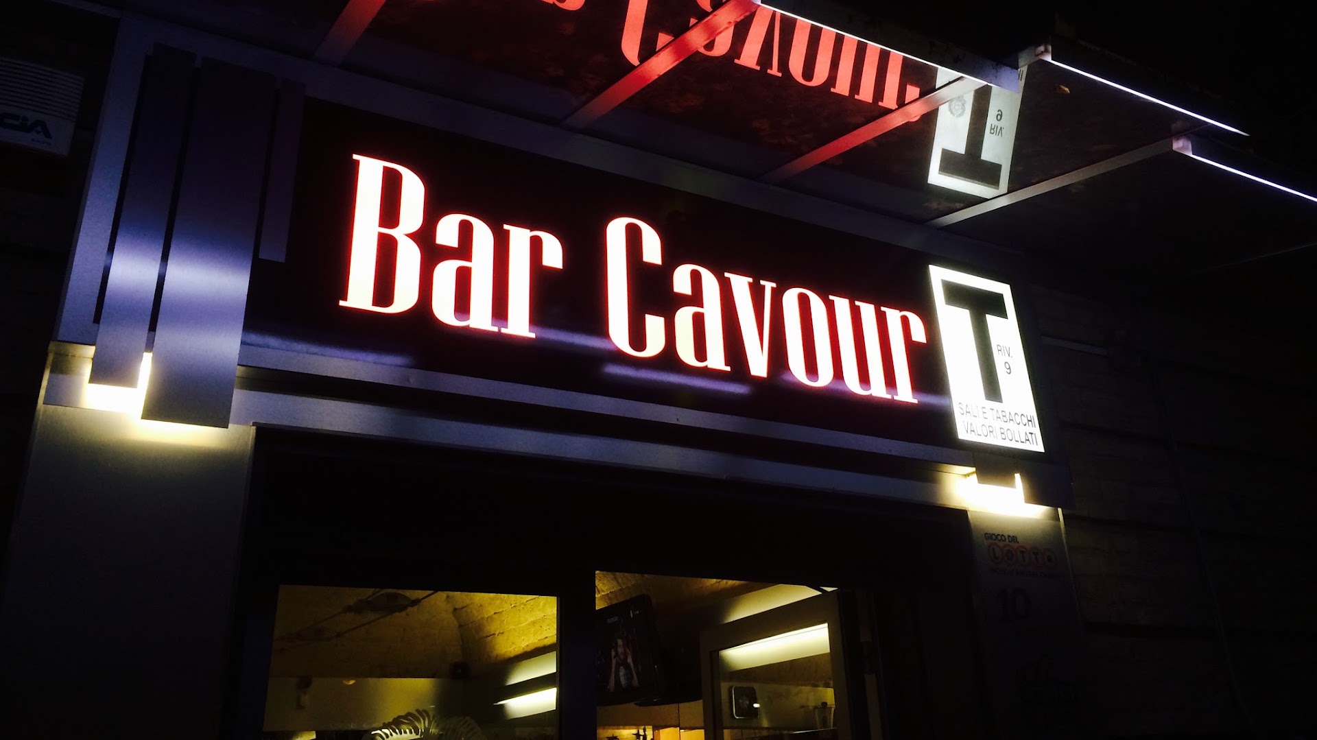 Bar Tabacchi Cavour