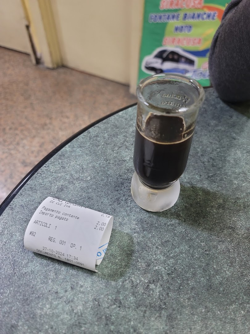 Bar tabacchi della stazione