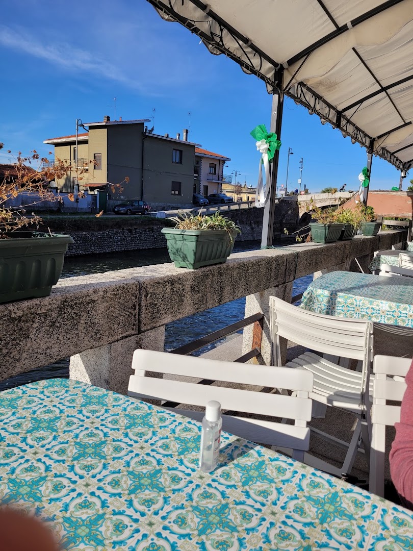Bar Tabacchi Di Tunisi Ambrogina