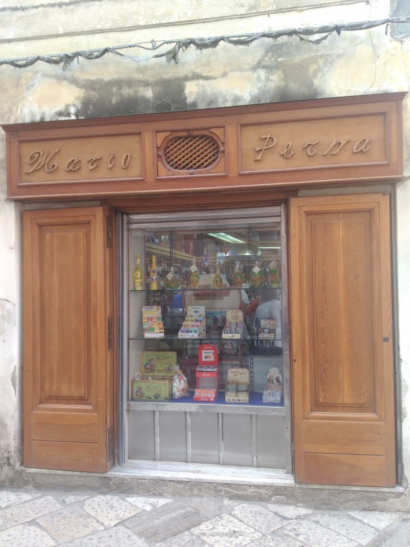 Bar-Tabacchi-Gelateria Mario Perna Snc Di Baratta Perna Lorenzo E C.