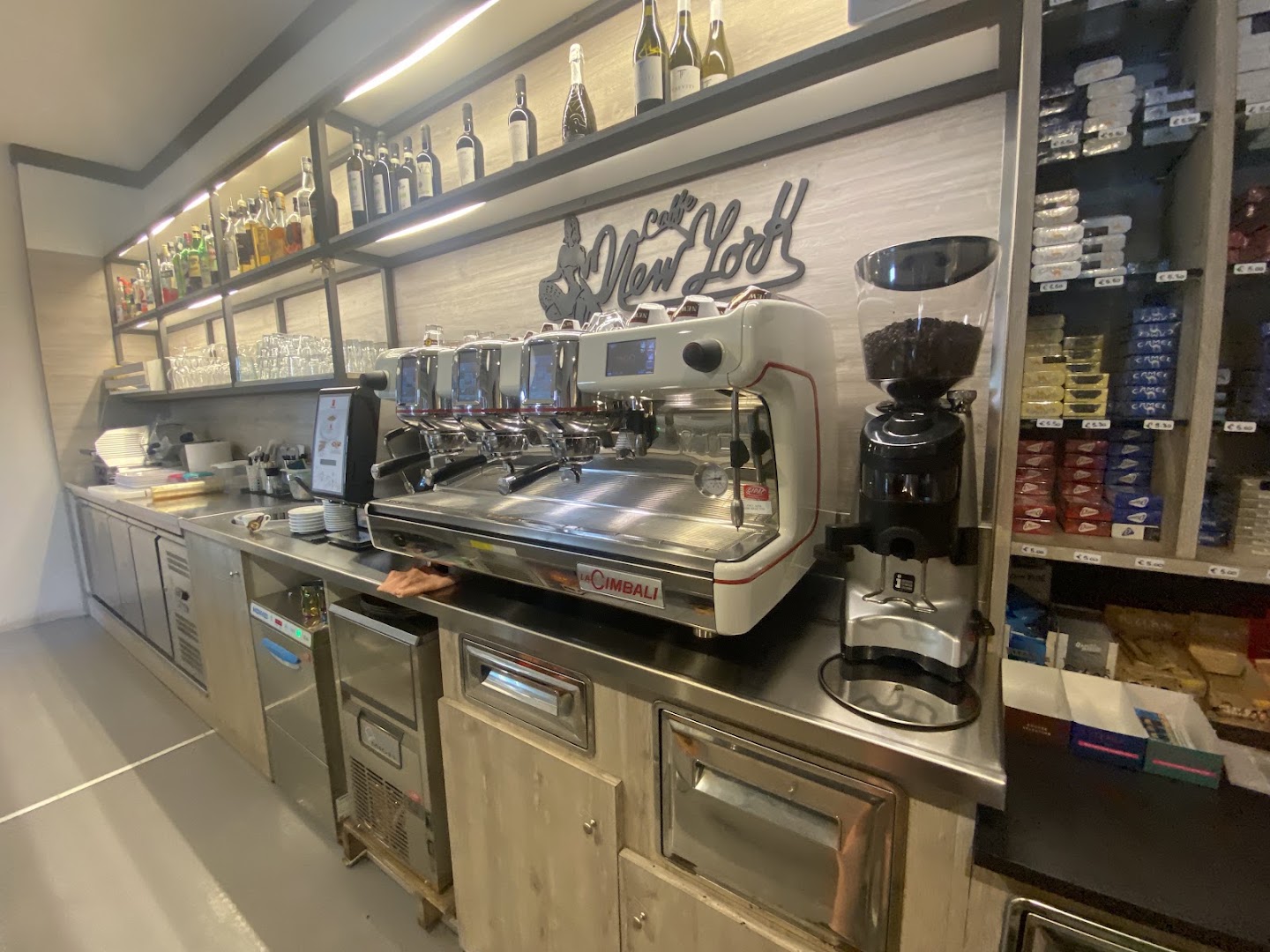 Bar Tabacchi Il Picchio, Milano