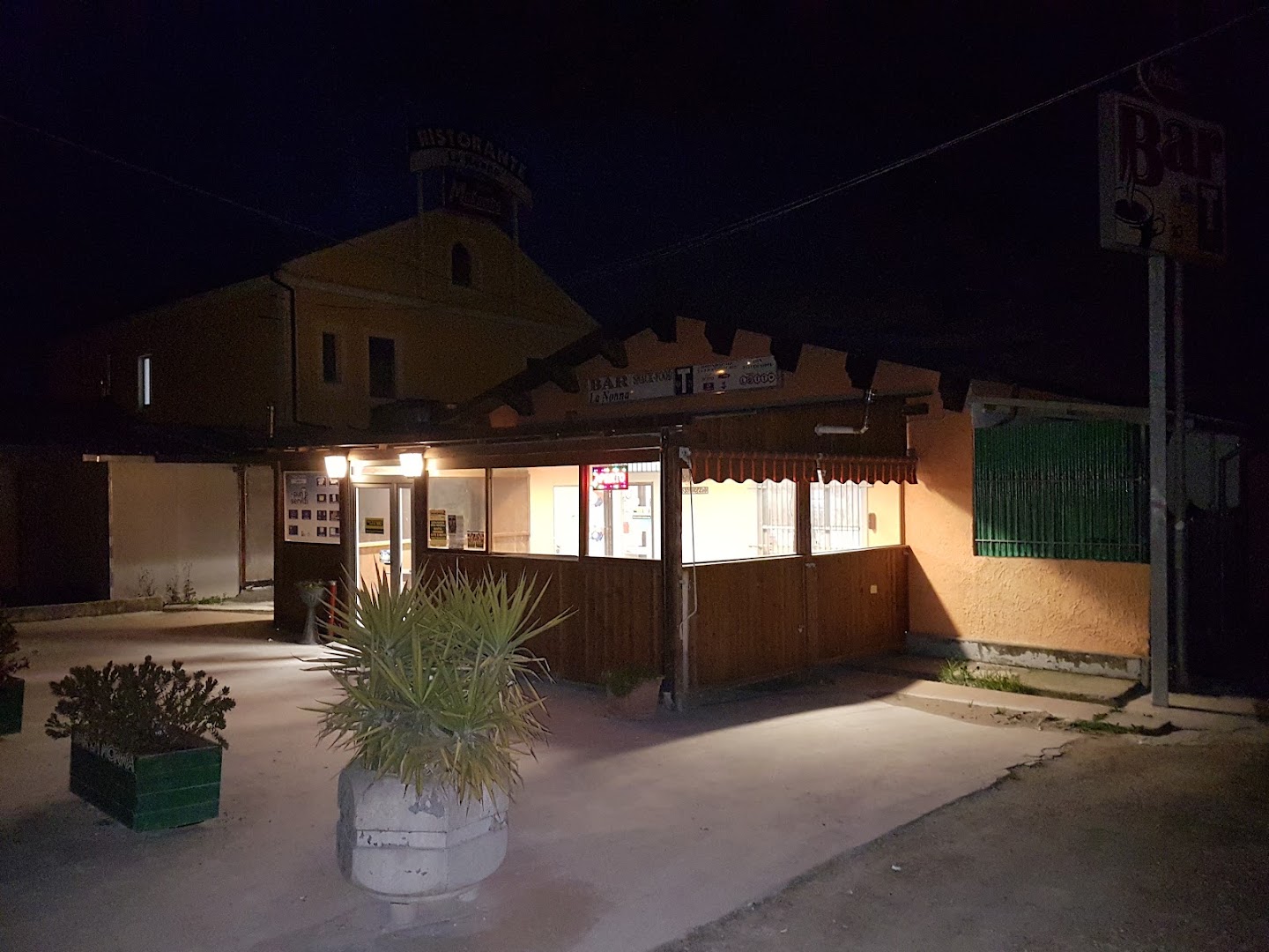 Bar Tabacchi La Nonna