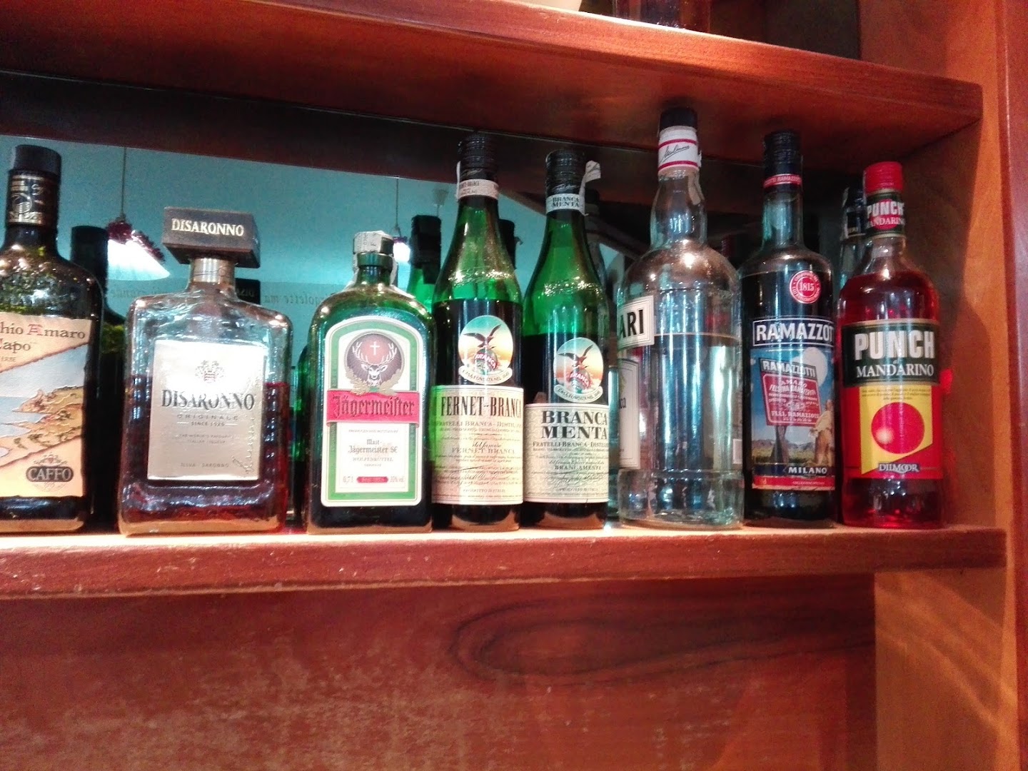 Bar Tabacchi Momento