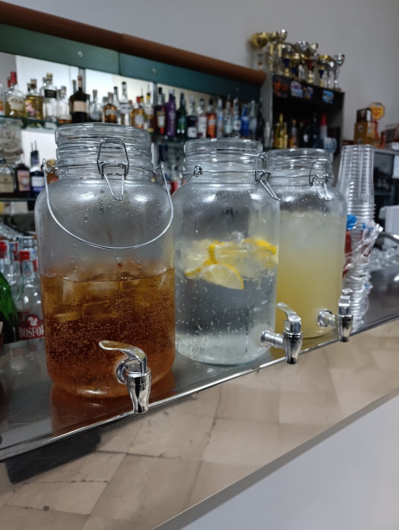 Bar tabacchi Pizzeria Girardi Romina