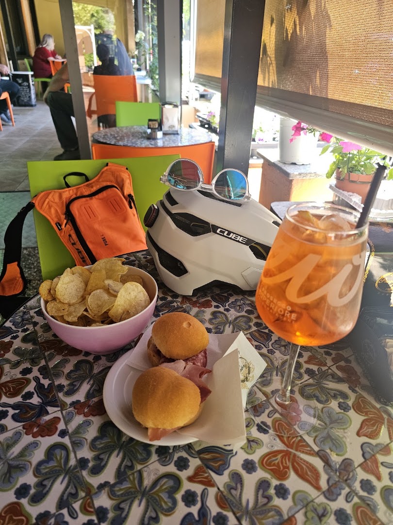 Bar Tabacchi Viale Dei Giardini