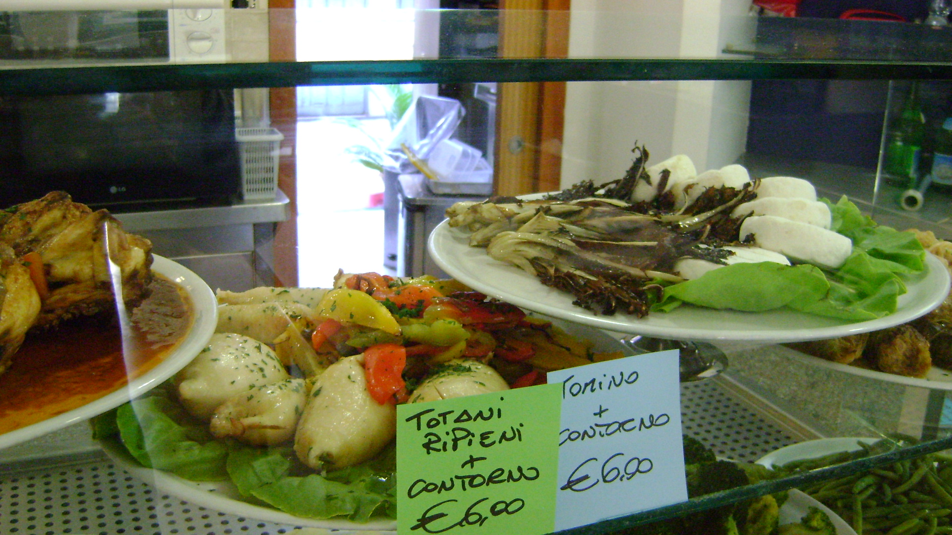 Bar Tabacchi Visconti...enoteca..wine bar, Monza