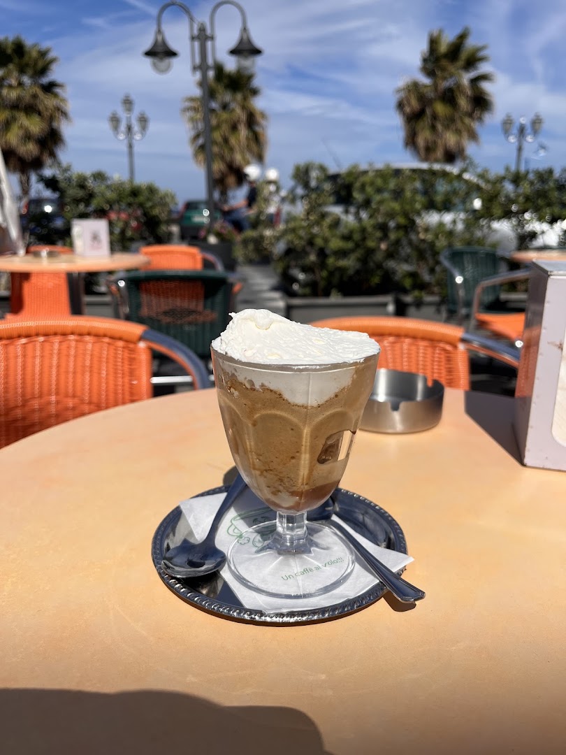 Bar Tano