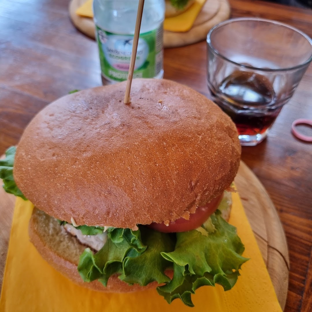 Bar "Taverna"