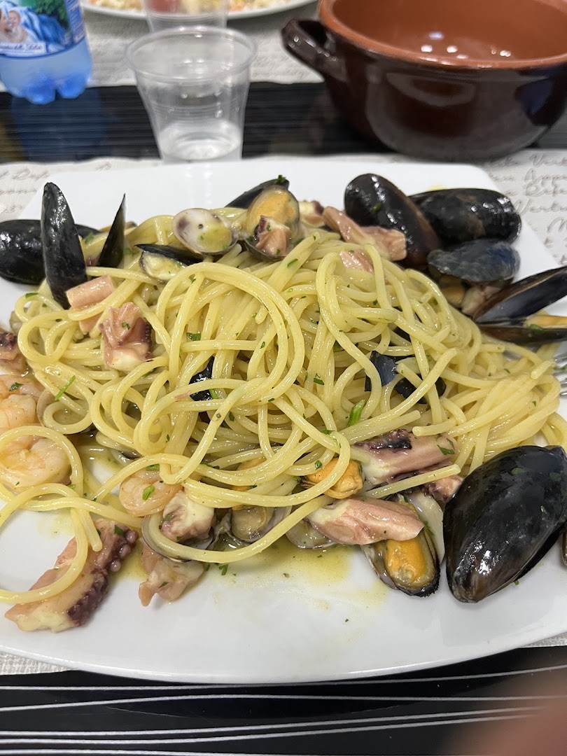 BAR tavola calda Stazione RFI di Paola CS