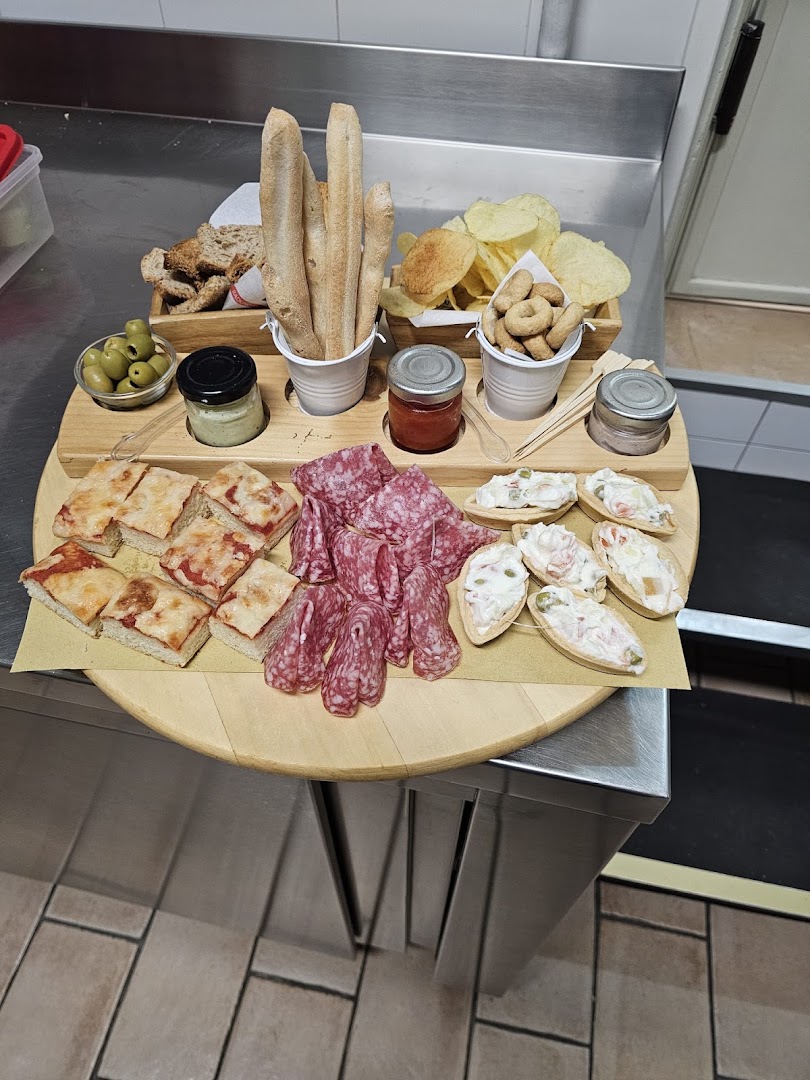 BAR TEA ROOM DI GIO E LULA DI PUGLISI GIACOMA