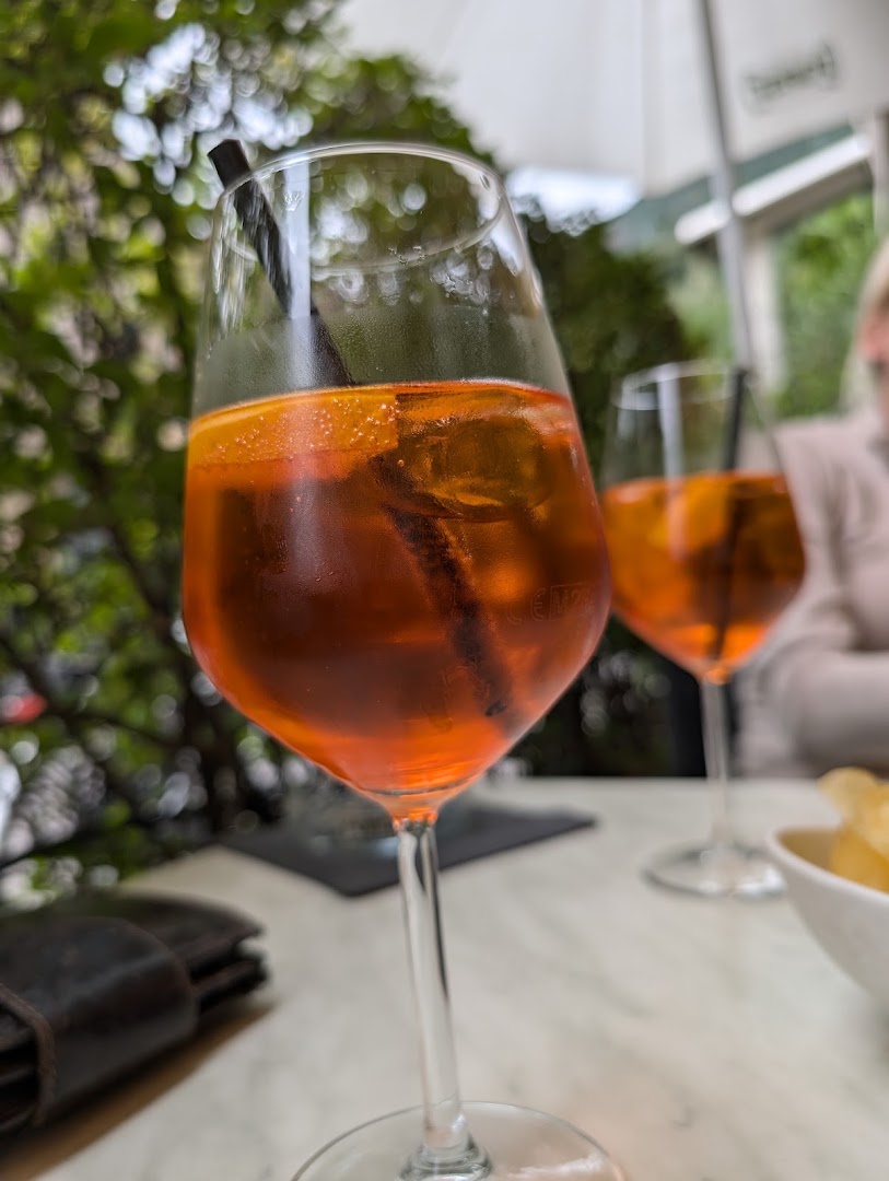 Bar Tennis Di Aichner Peter