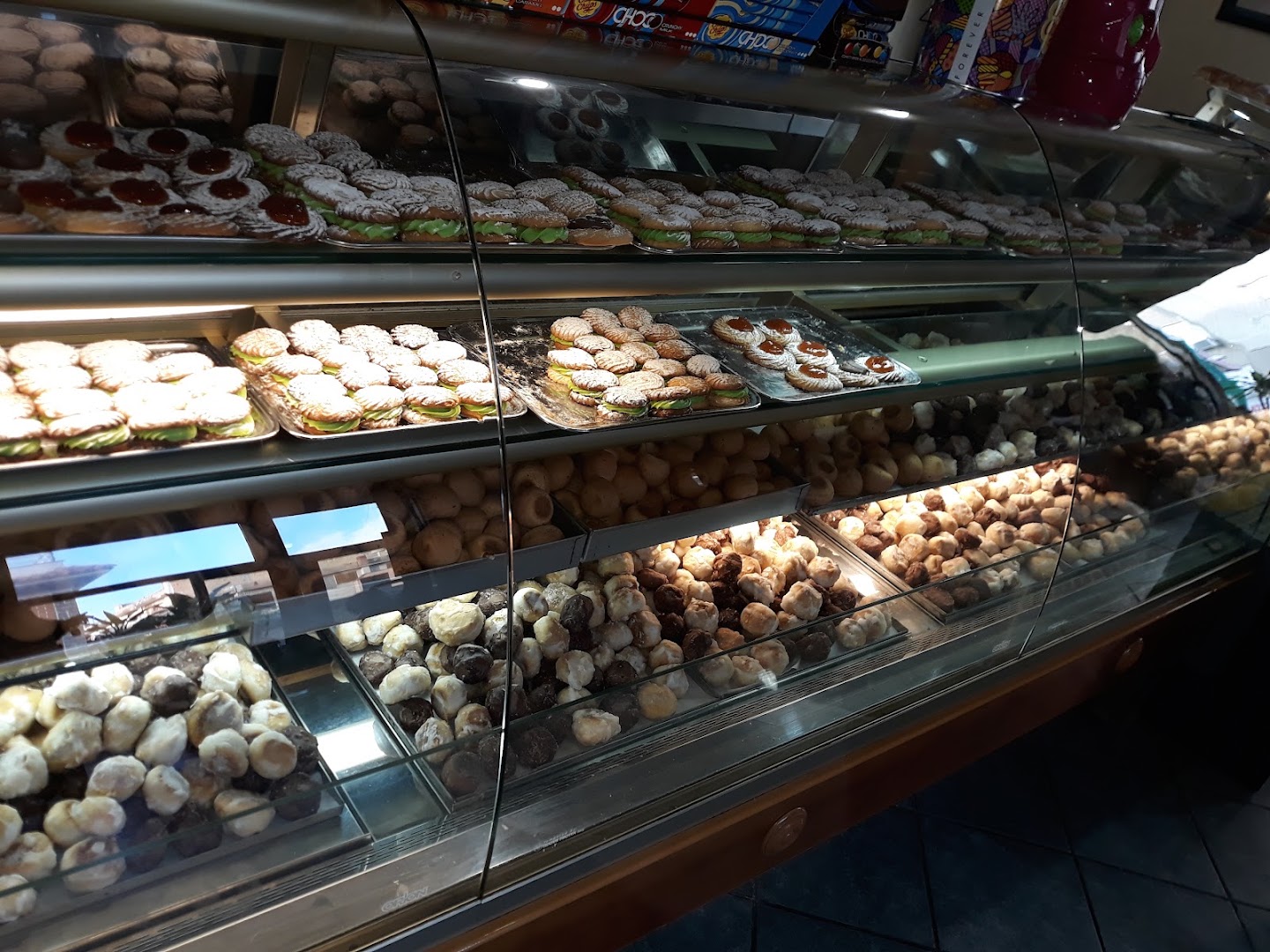 Bar Tiffany Pasticceria Rosticceria Gelateria
