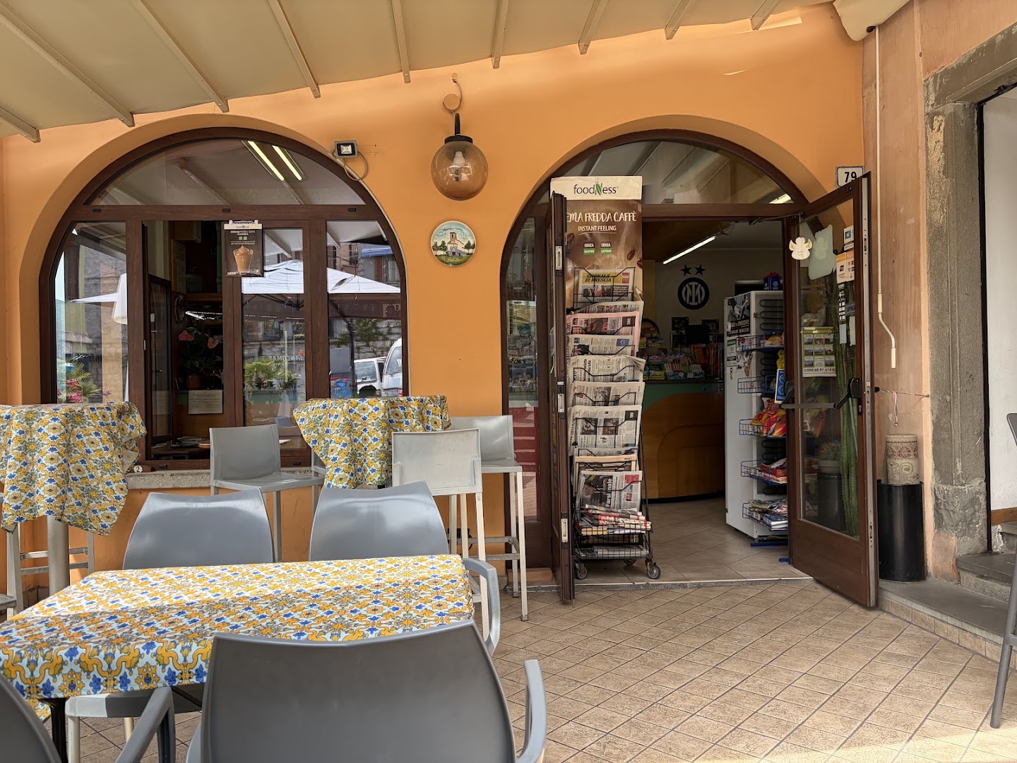 Bar Tina