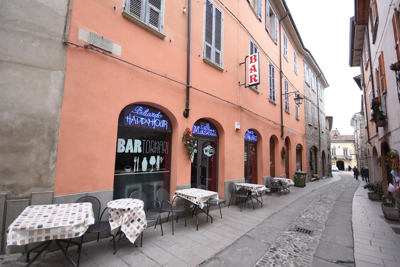 Bar Tornari