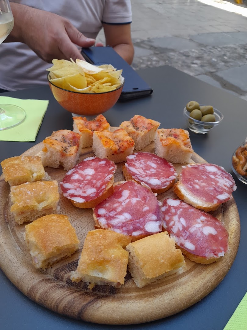 Bar Tornari
