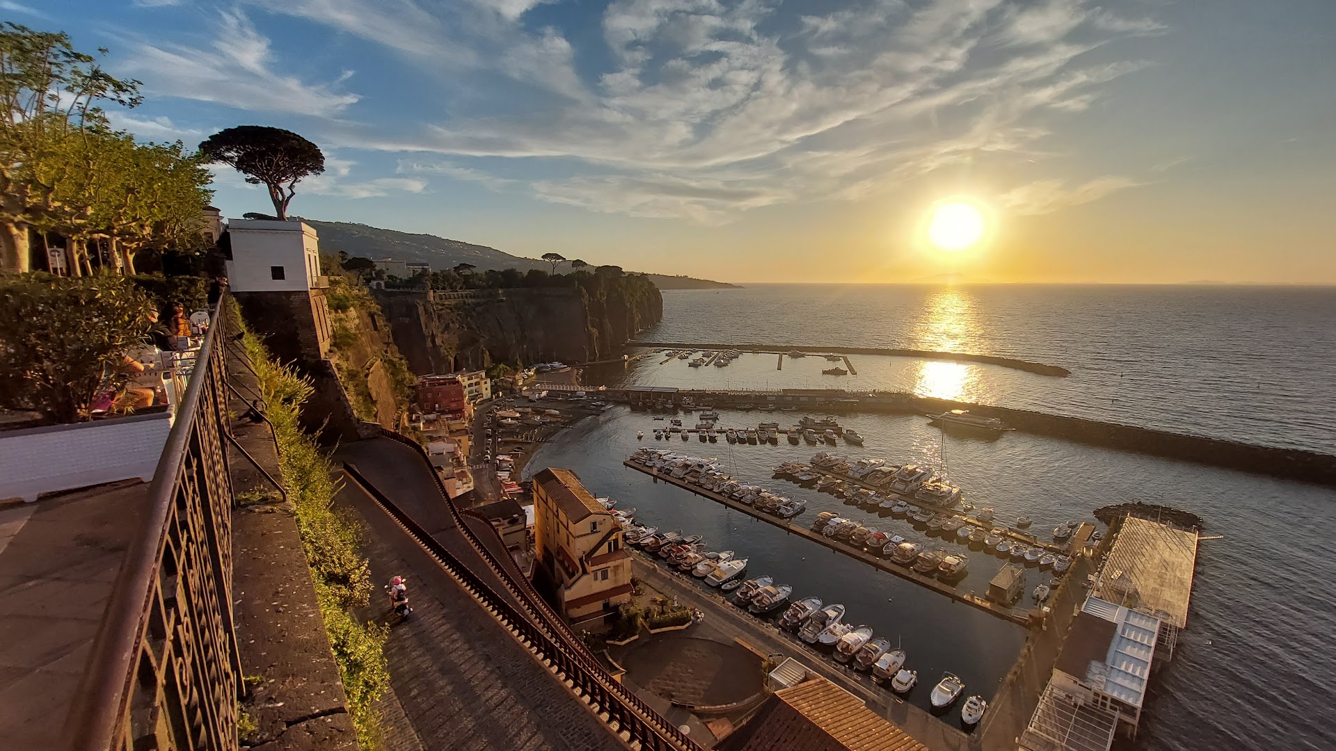 Bar Tramonto Rosso