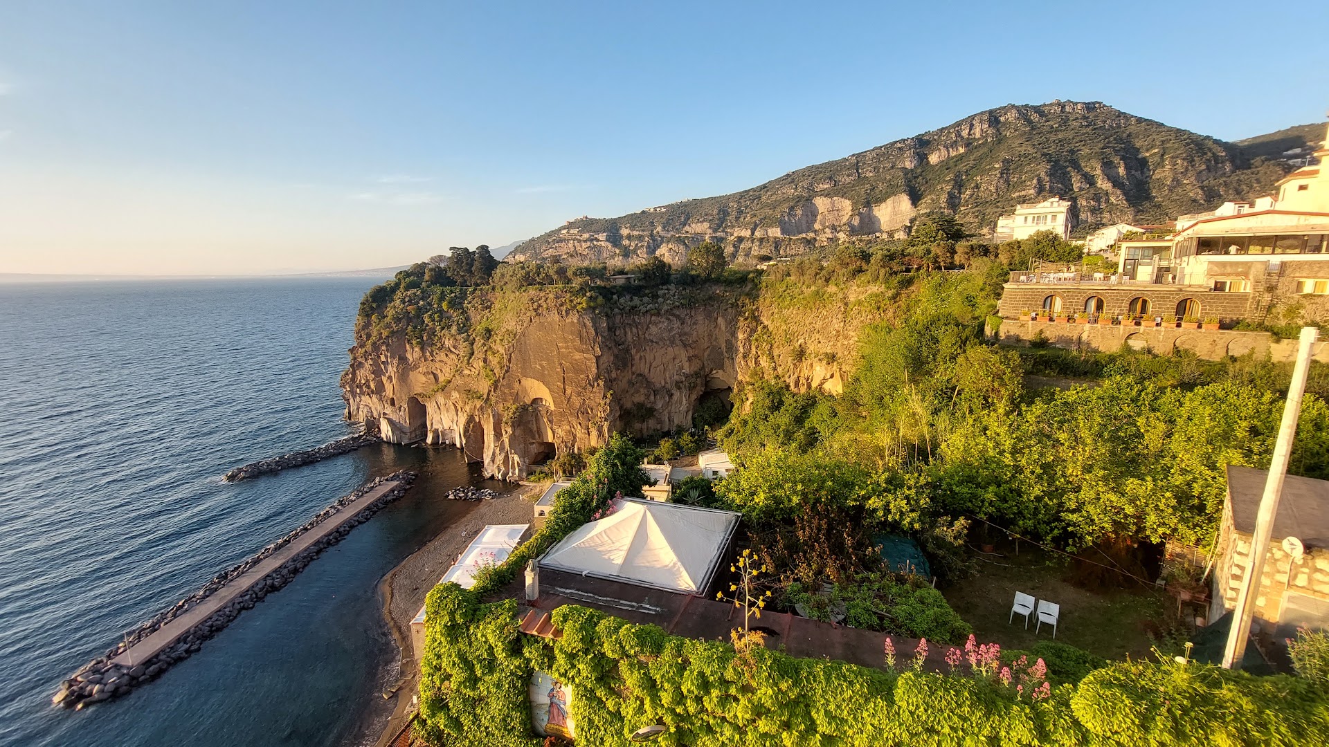 Bar Tramonto Rosso