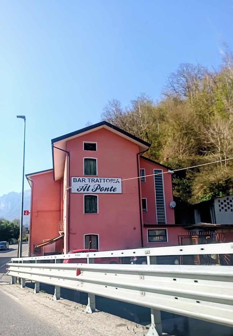 bar trattoria al ponte