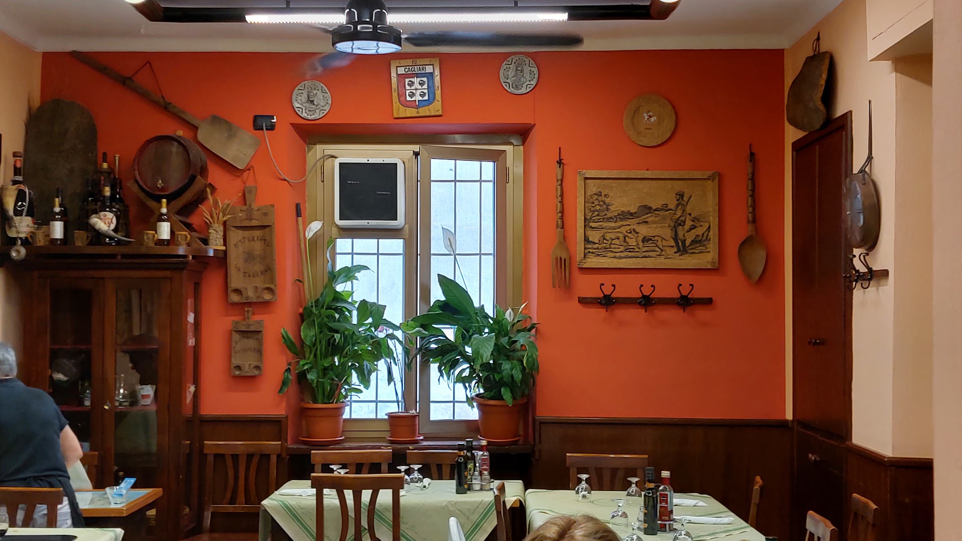 Bar trattoria Jchnusa