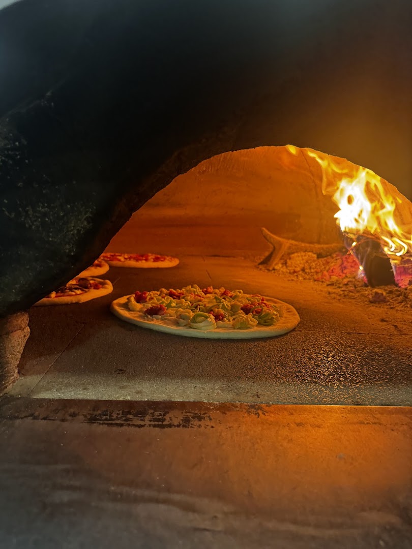 Bar trattoria Pizzeria Route 69