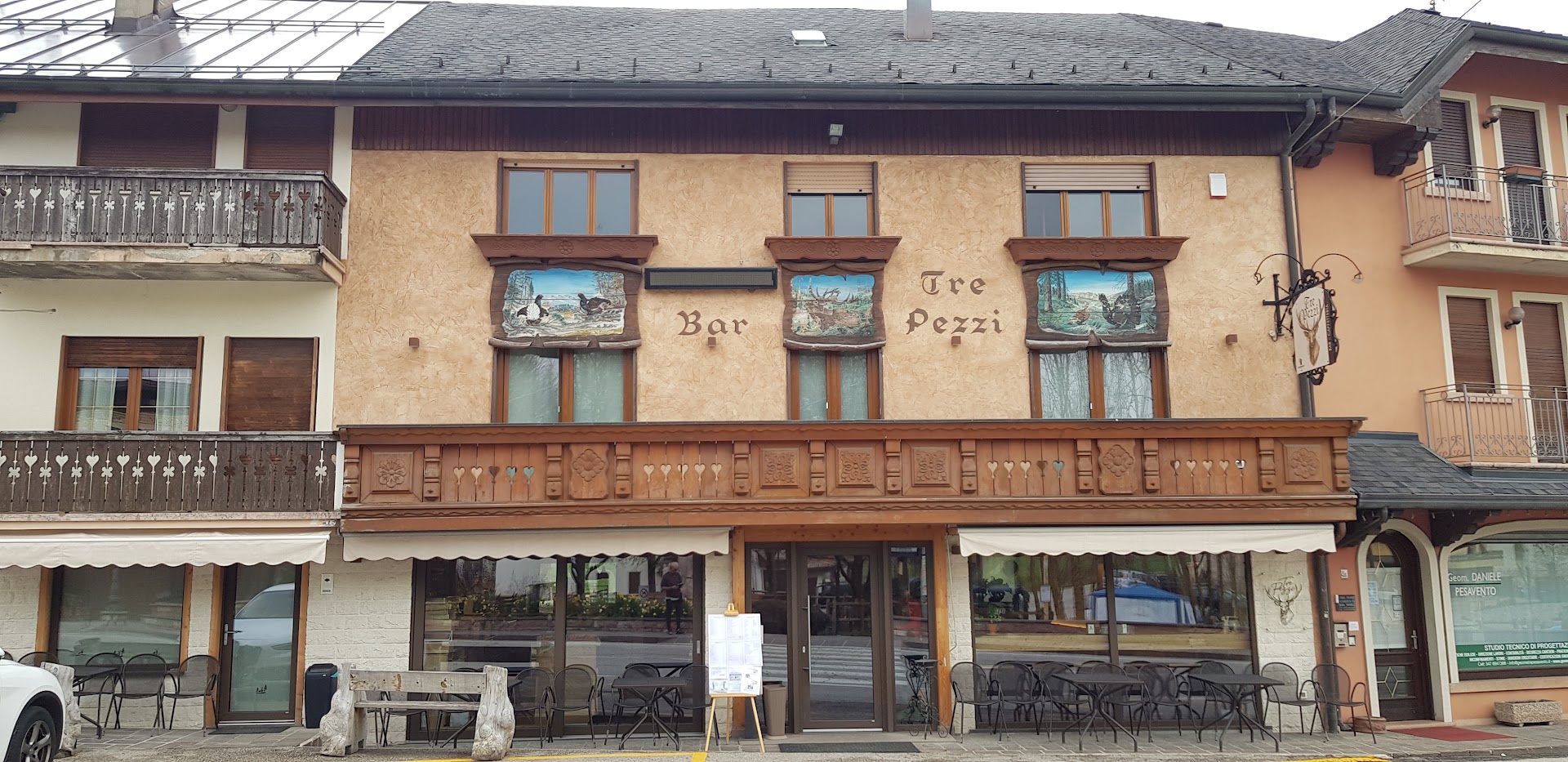 Bar Tre Pezzi