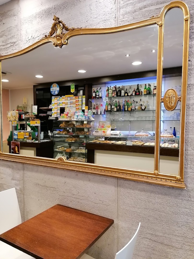 BAR TRE RE