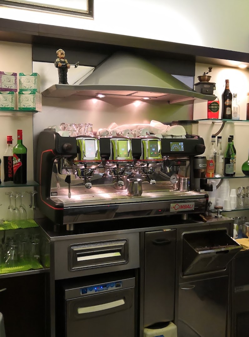 Bar Trento, Taranto