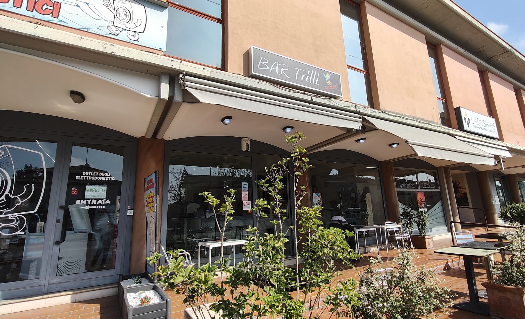 Bar TRILLI