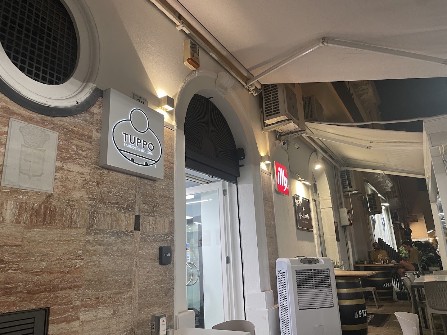 Bar TUPPO La Brioche Siciliana