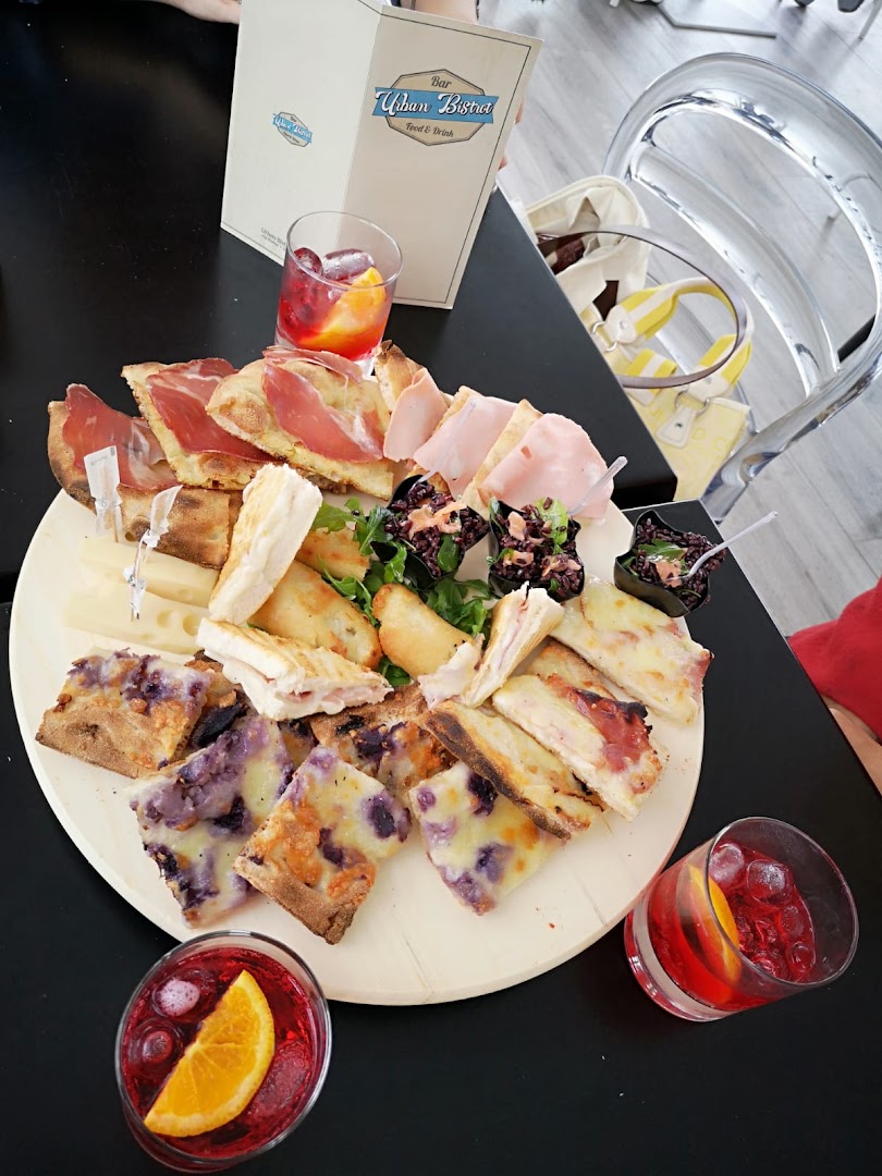 Bar Urban Bistrot Food & Drink