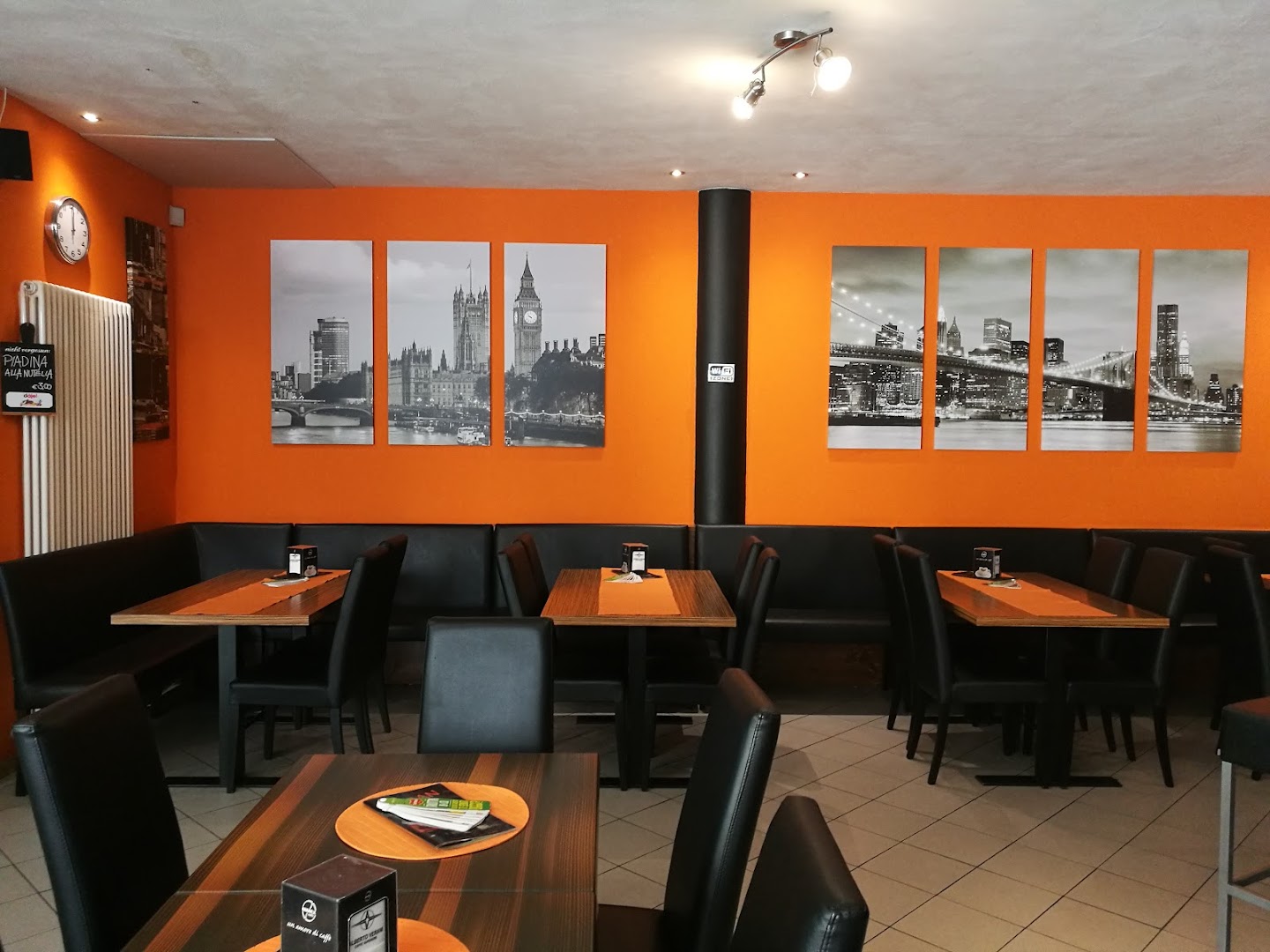 Bar Urban