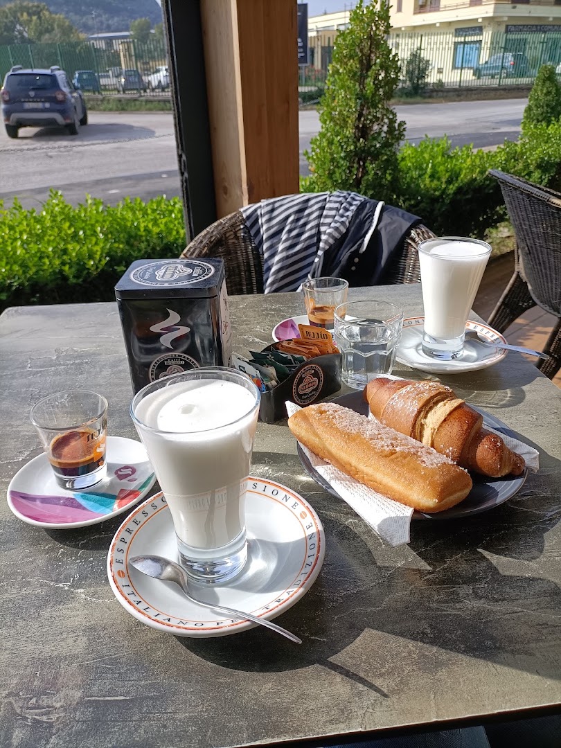 Bar "Và Piano"