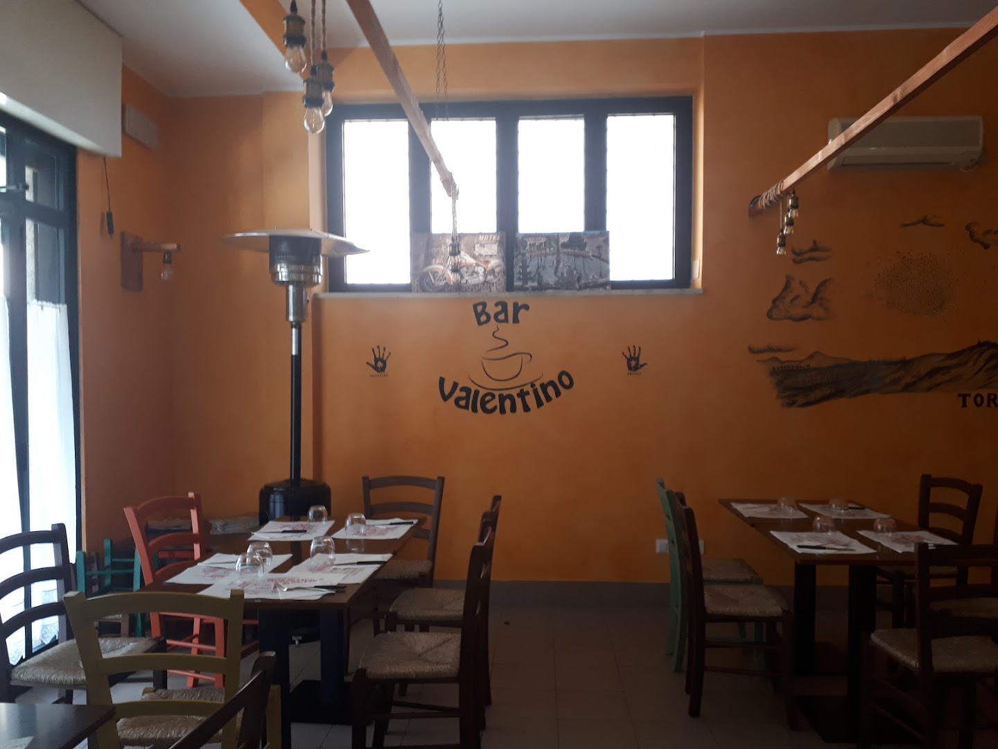 Bar Valentino