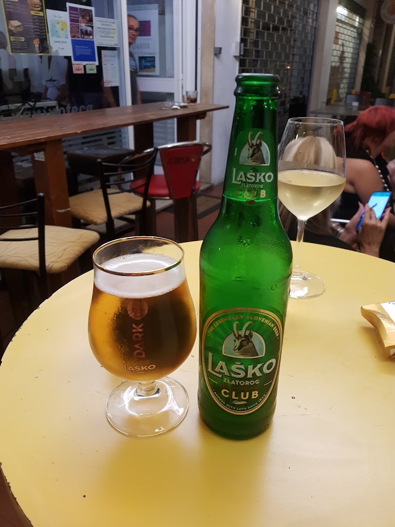 Bar Vanita'