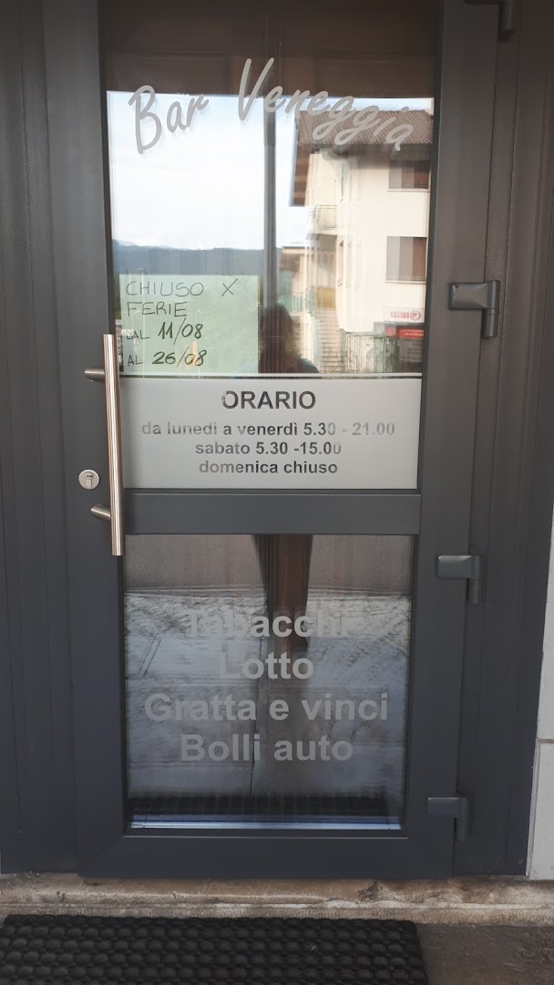 Bar Veneggia, Belluno