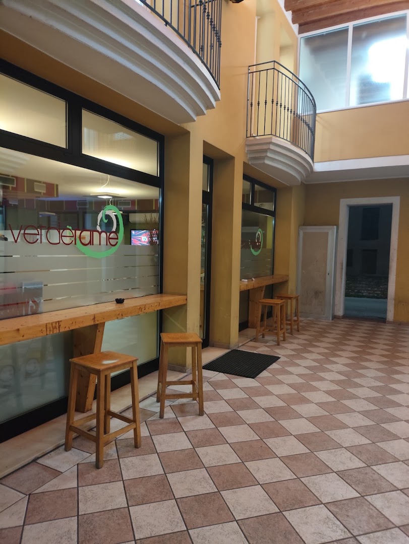 Bar Verderame di Lin Xiong