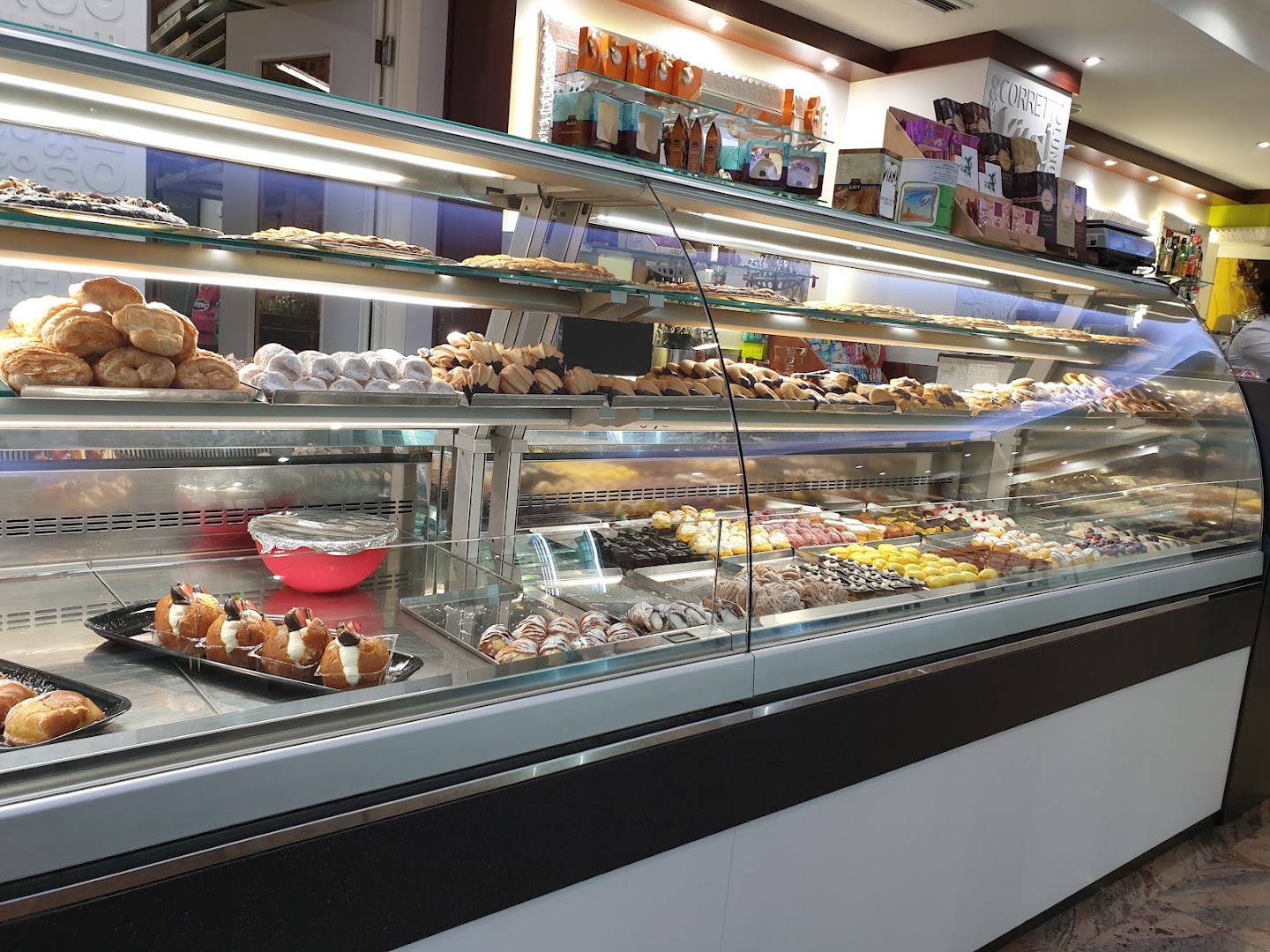 Bar Viani