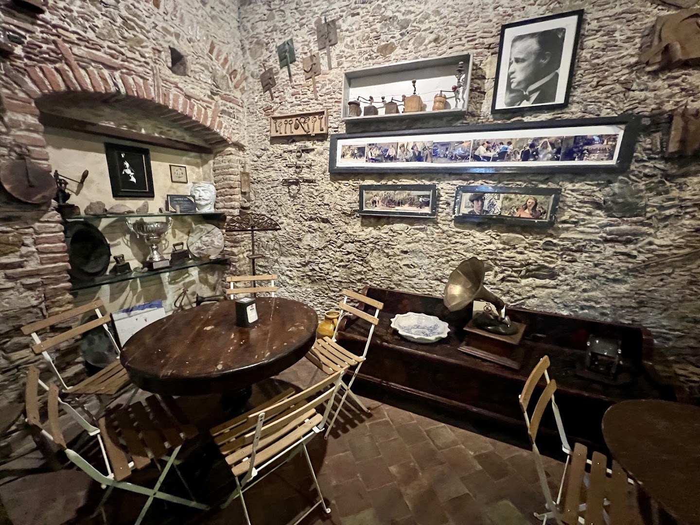 Bar Vitelli