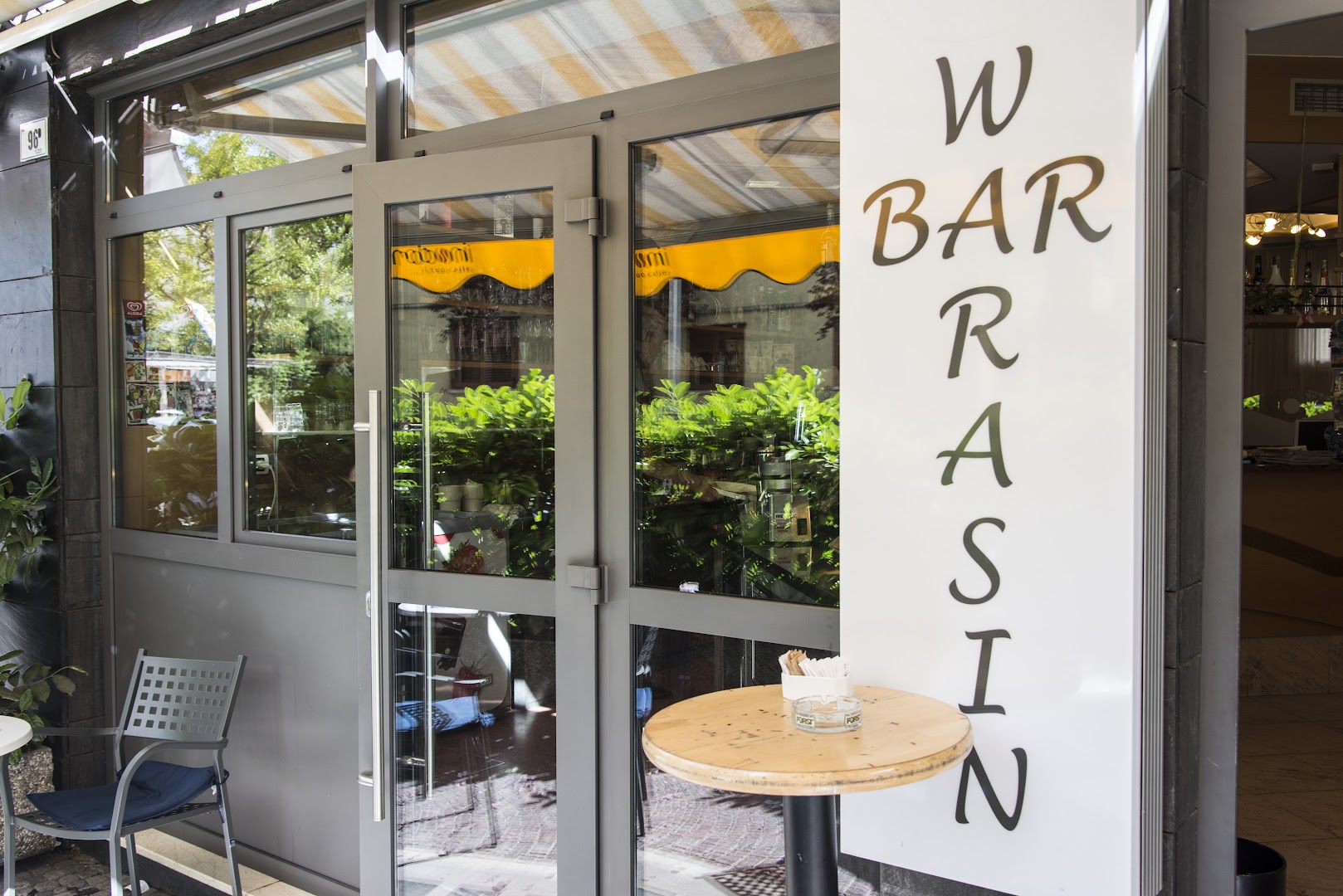 Bar Warasin, Bolzano