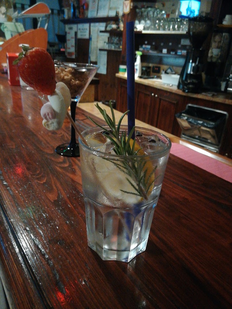 Bar West Bar Creperia Bruschetteria