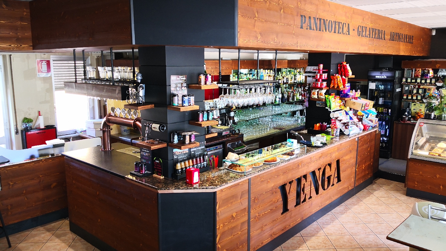 BAR YENGA GELATERIA PANINOTECA