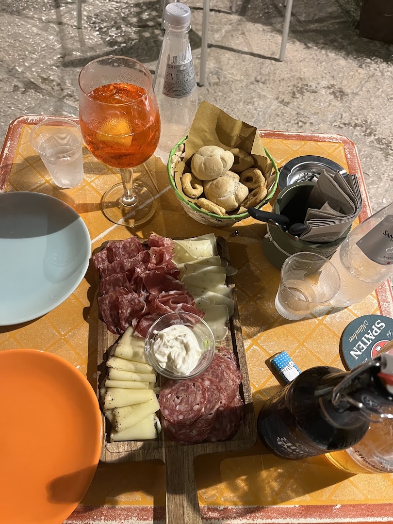 Baraka Pub&Wine Bar